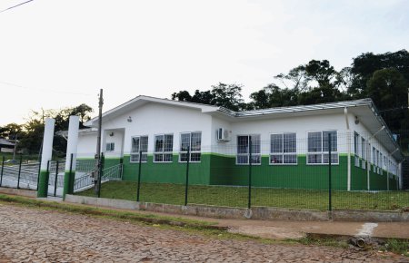 CEI Municipal Expoente